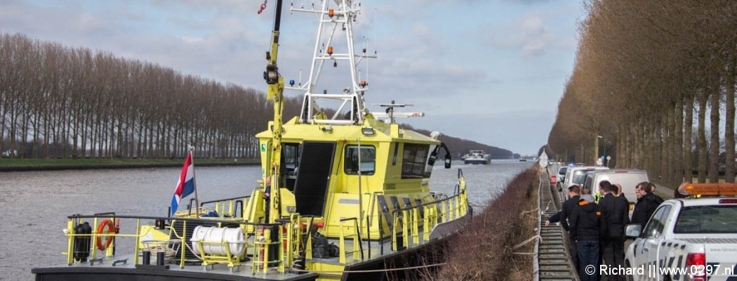 Lichaam gevonden in water Amsterdam-Rijnkanaal