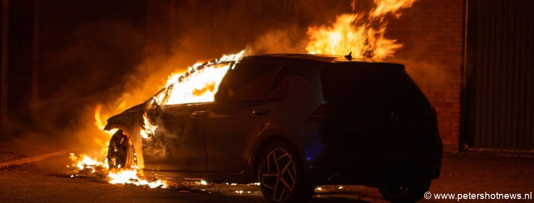 Auto uitgebrand Drossaardstraat Mijdrecht