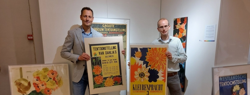 Flower Art Museum ontvangt unieke collectie affiches van Bloemenbureau Holland