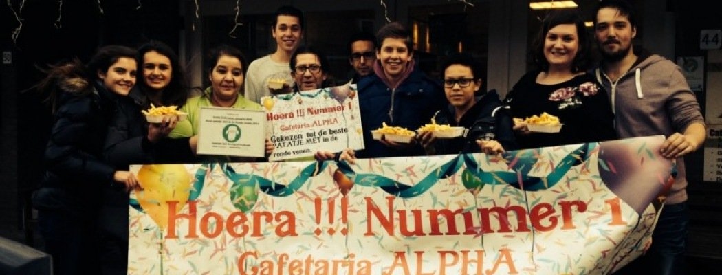 Grieks Nederlands Cafetaria Alpha in Wilnis wint Veenig Patatje Met Test 2014