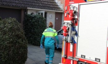 Brandweer in actie voor kachelbrand Amstelhoek