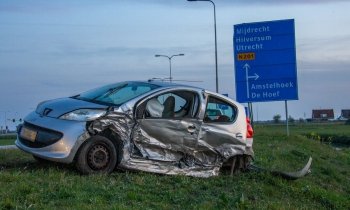 Snelheidsmaniak aangehouden na ongeval N201 Amstelhoek