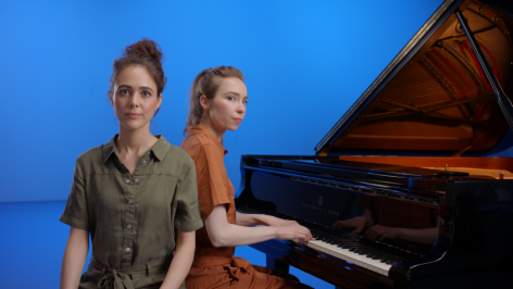 NIEUWJAARSCONCERT MET UNIEK PIANODUO BETH & FLO