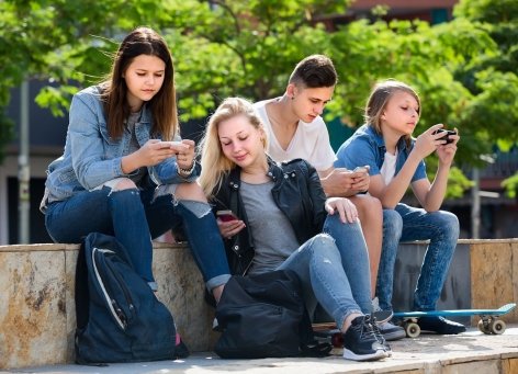 Interactieve Lezing: (Pre) Pubers en de verslavende digitale wereld