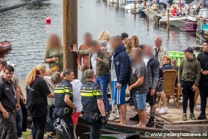 Politie spreekt met getuigen