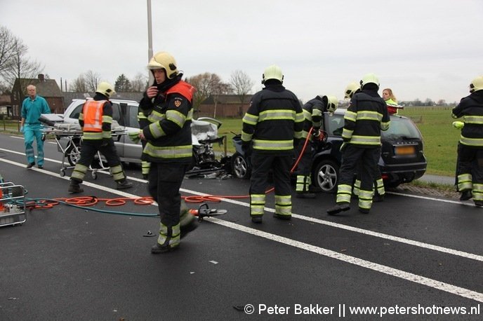 Foto S E N Dode En Twee Gewonden Bij Ernstig Ongeluk N Vinkeveen