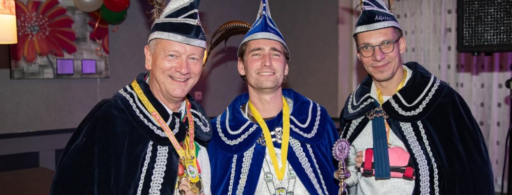 Poelgilderdam viert themaloos carnaval