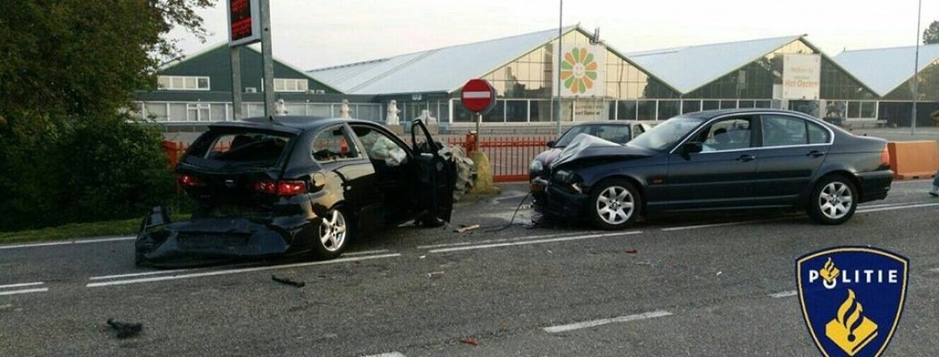 Aalsmeerderweg afgesloten na ongeval