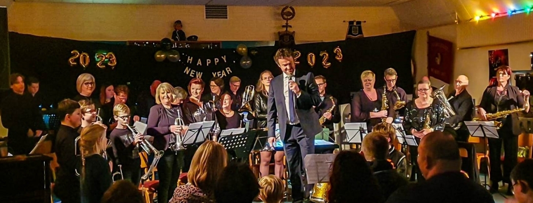 Sprankelend nieuwjaarsconcert Viribus Units en Dorst