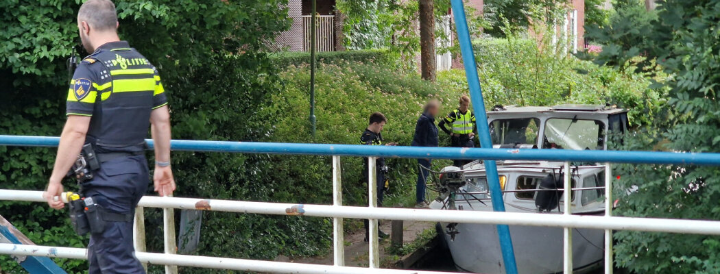 Boze schipper steekt vuur aan bij brug Mijdrecht, knop blijkt defect