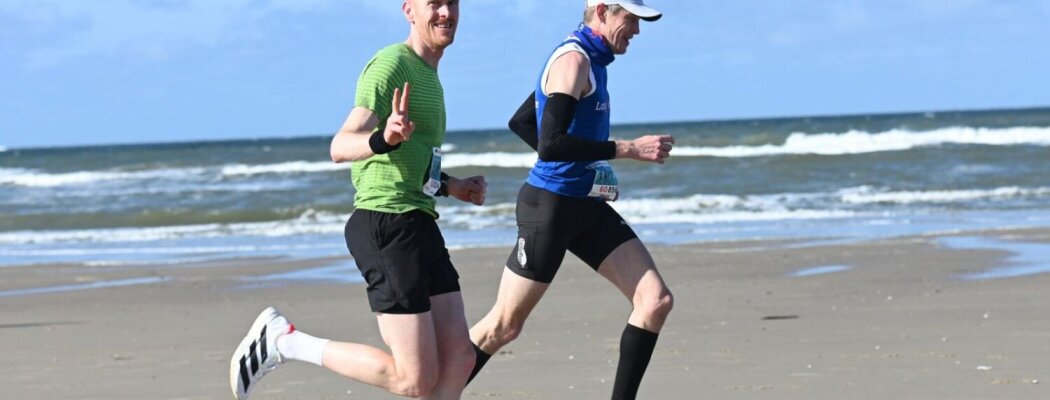 AKU-lopers trotseren wind en kilometers op Texel