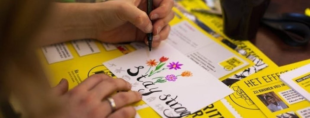 aActiemaand voor Amnesty International Uithoorn: Brieven schrijven werkt