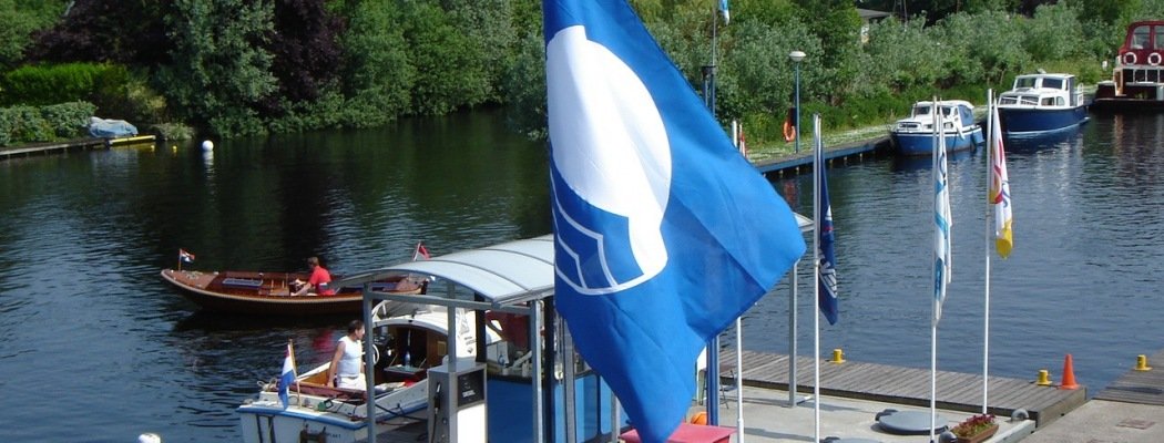 15 jaar de Blauwe Vlag voor Jachthaven Omtzigt