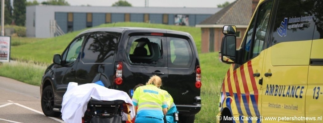 Scooterrijder gewond na ongeluk Aalsmeer