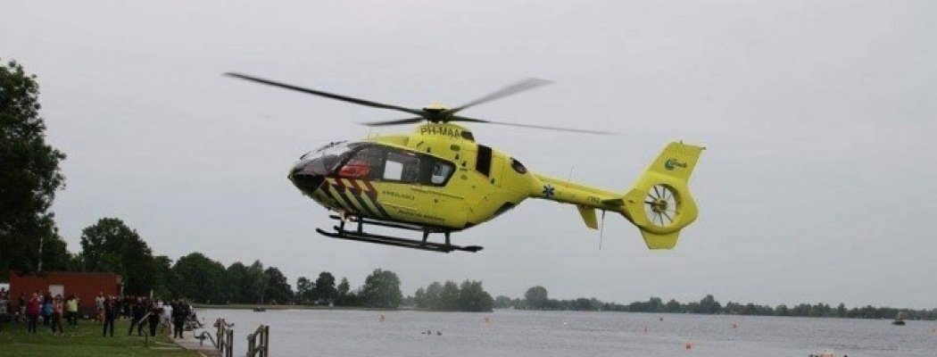 [FOTO'S] Traumahelikoper naar incident duikgebied Vinkeveen