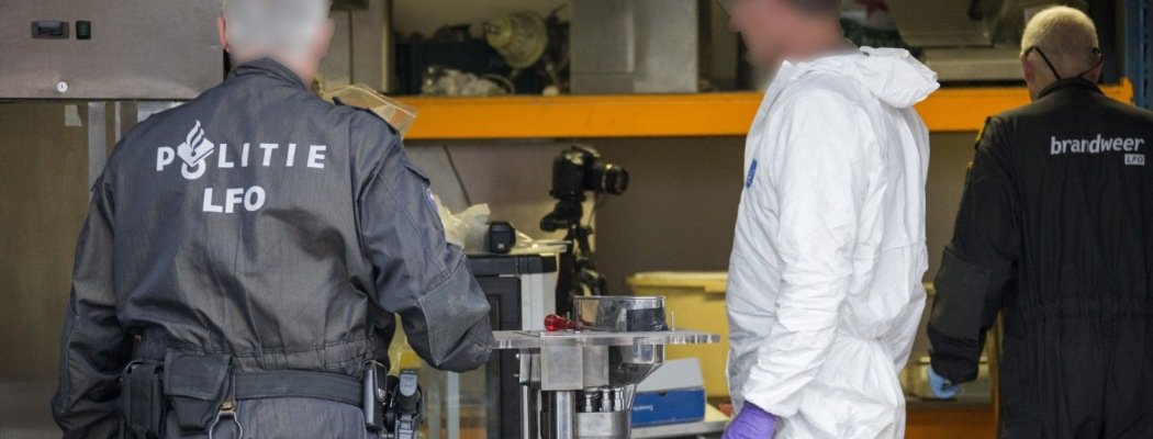 [VIDEO] XTC-lab en hennepkwekerij ontmanteld in Mijdrecht