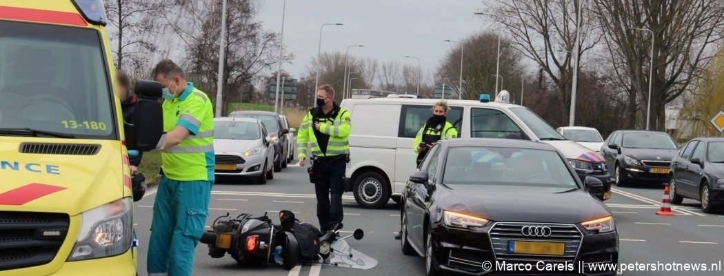 Gewonde na ongeluk met scooter Aalsmeer