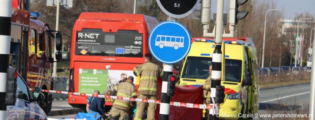 Wielrenner gewond na ongeluk met lijnbus Aalsmeer