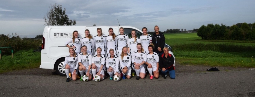 Het HSV'69 dames voetbalteam is weer van start
