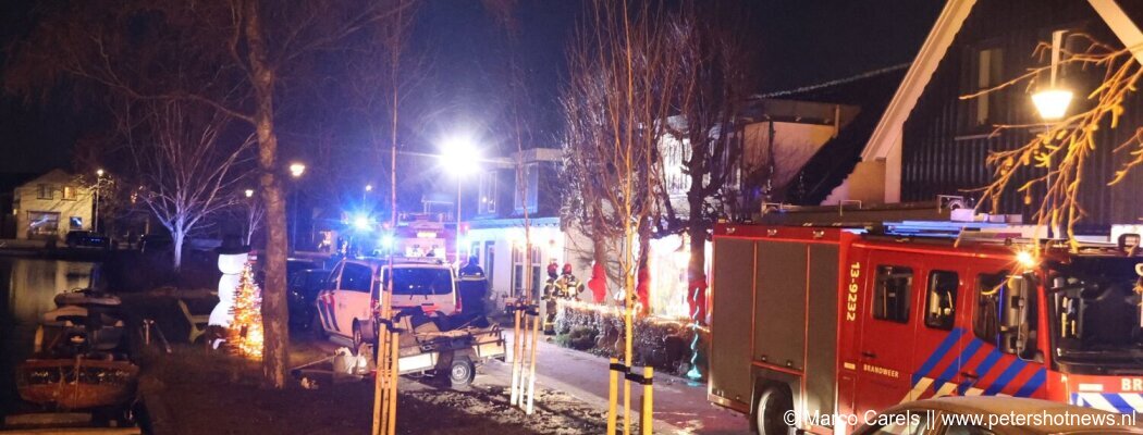Schoorsteenbrand bij woning in Aalsmeer