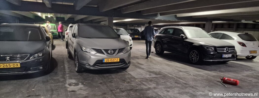 Voor duizenden euro's aan vernielingen in parkeergarage Aalsmeer, getuigen gezocht