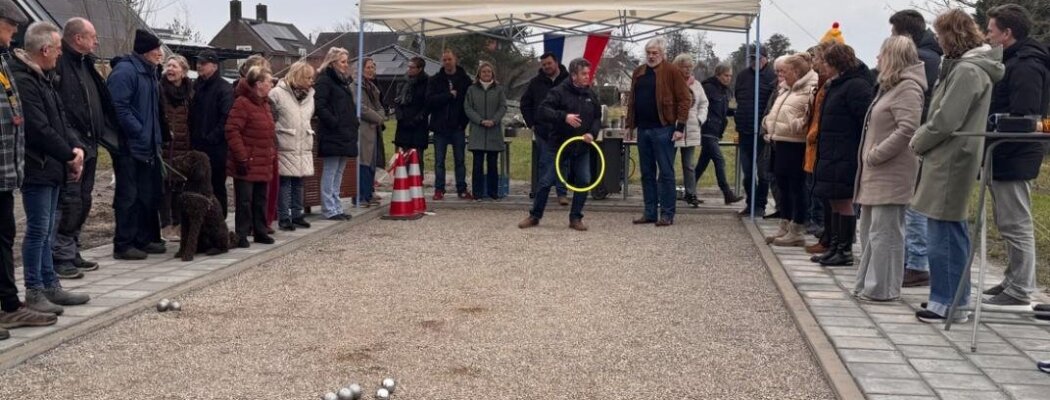 Jeu de boulesbaan aan de Kerkweg feestelijk geopend