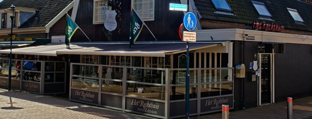 Café Het Rechthuis te Mijdrecht dendert de Café Top 100 binnen