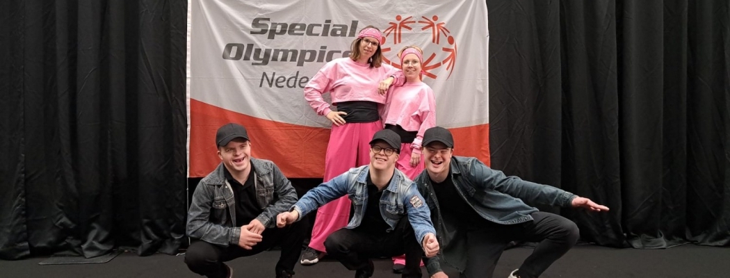 Enjoy's Dance word 2e tijdens de Special Olympics