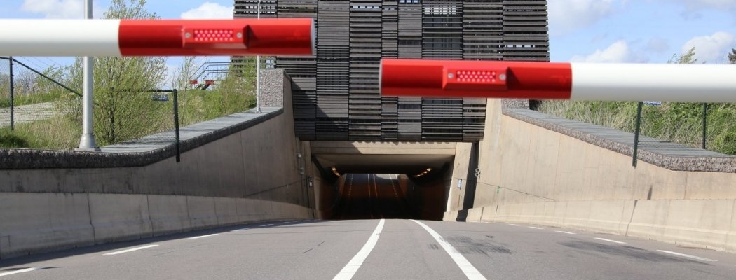 Chaos op N201 door afgesloten Amstel Aquaduct