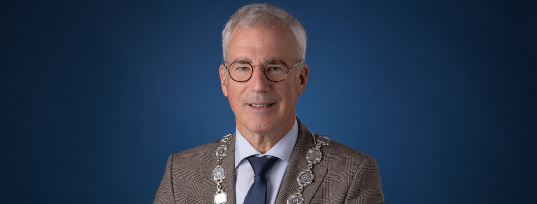 Burgemeester Pieter Heiliegers kondigt vertrek aan