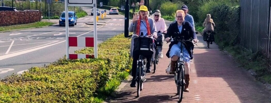 Bezoek burgemeester aan Fietsersbond De Ronde Venen