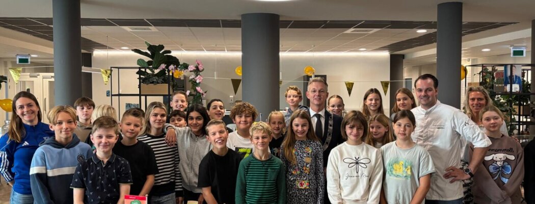 Groep 8 van OBS Samen Één ontbijt met burgemeester