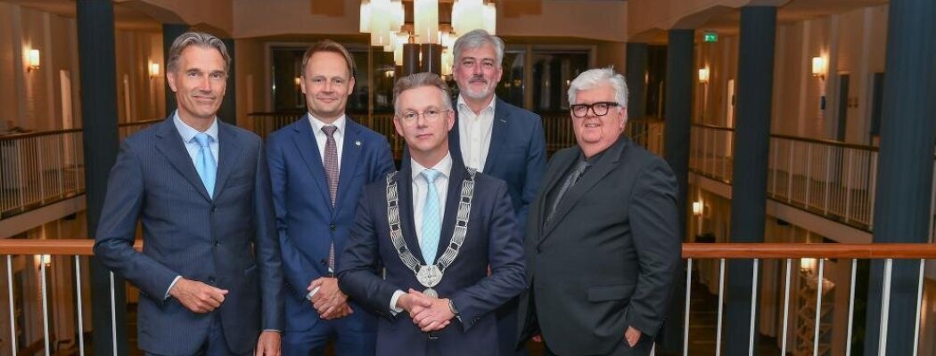 Sybrand de Vries geïnstalleerd als wethouder