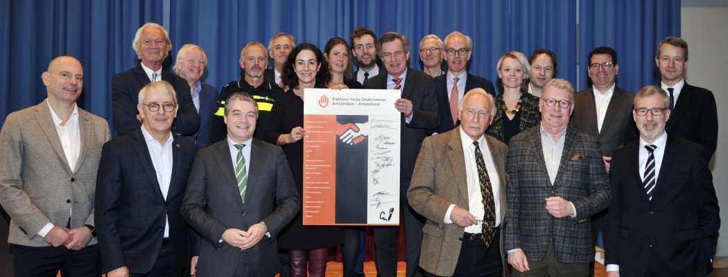 Aalsmeer ondertekent convenant samenwerking veilig ondernemersklimaat