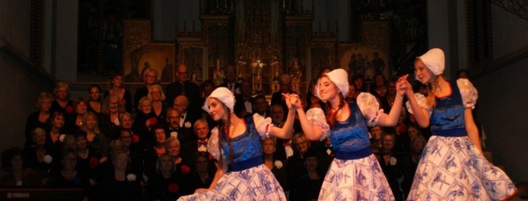 Russian School of the Arts uit Rotterdam te gast in Careyn Maria Oord in Vinkeveen