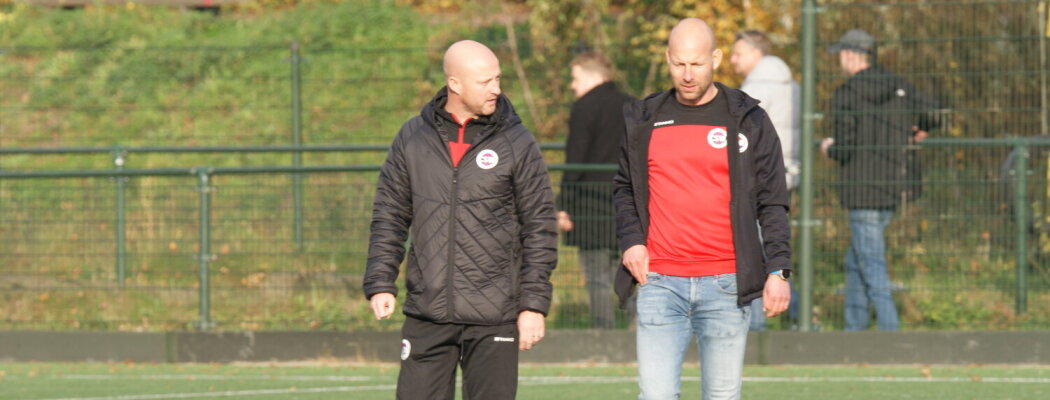 CSW en trainer Jeffrey Vlug verlengen samenwerking.