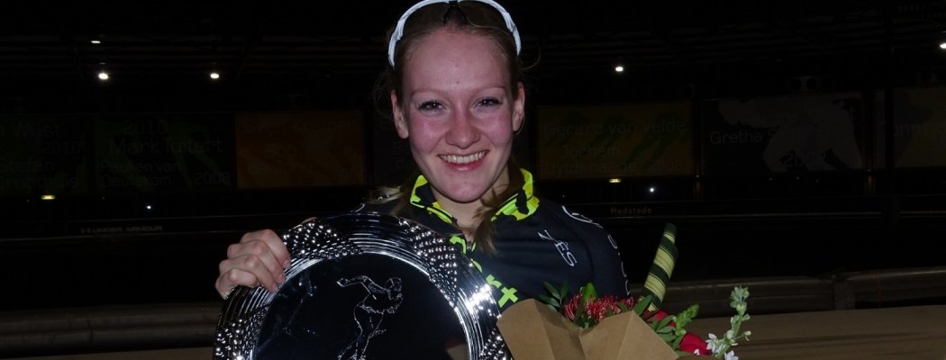 Marathonschaatsster  Melissa van Pierre zet kroon op topseizoen