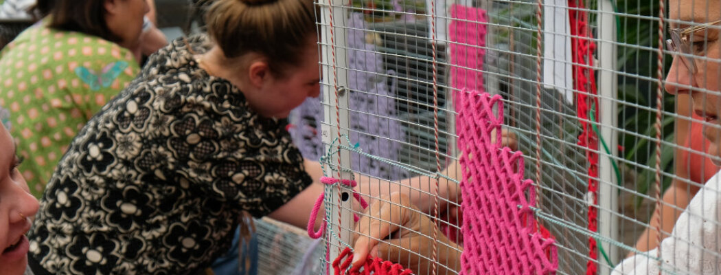 Onthulling van ‘Praatje met een Draadje ’in Aalsmeer