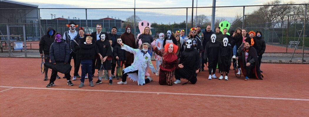 Ouder-kind Halloween toernooi 2025 – De Mijdrechtse Tennis & Padelvereniging