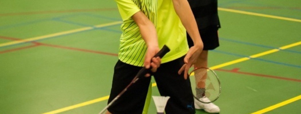 Jeugd Badmintonvereniging Kwinkslag speelt Sinterklaastoernooi