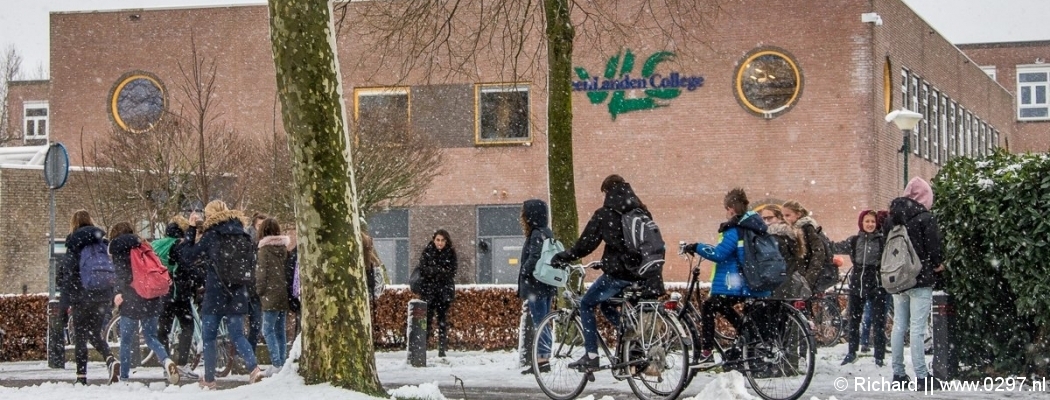 Leerlingen Veenlanden College naar huis gestuurd wegens sneeuw