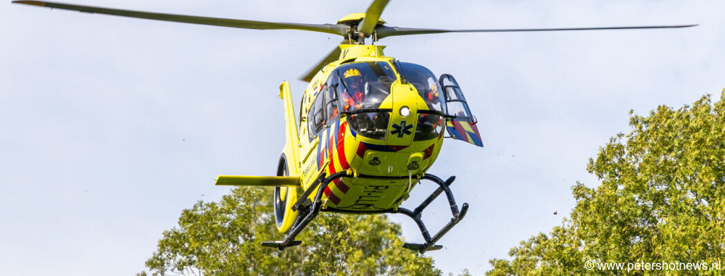 Traumaheli landt in Vinkeveen