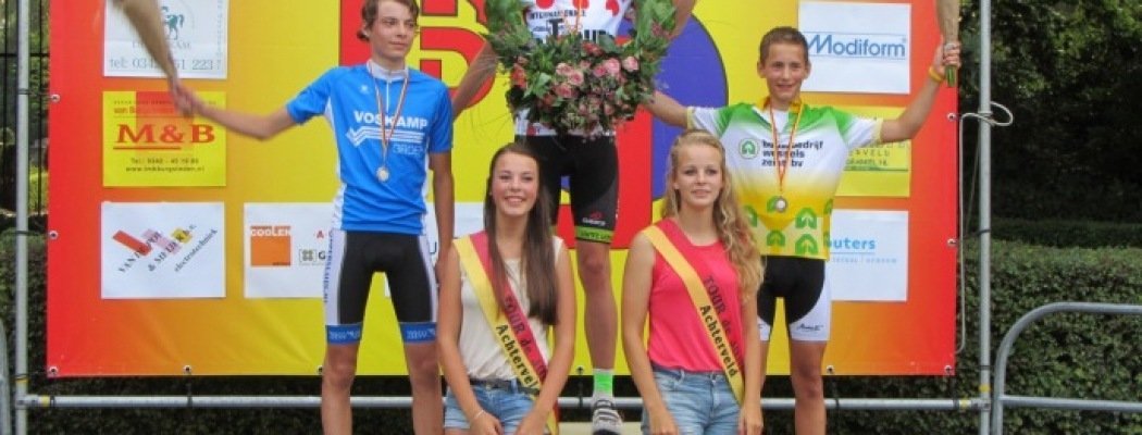 UWTC lid Stijn wint de Tour de Junior