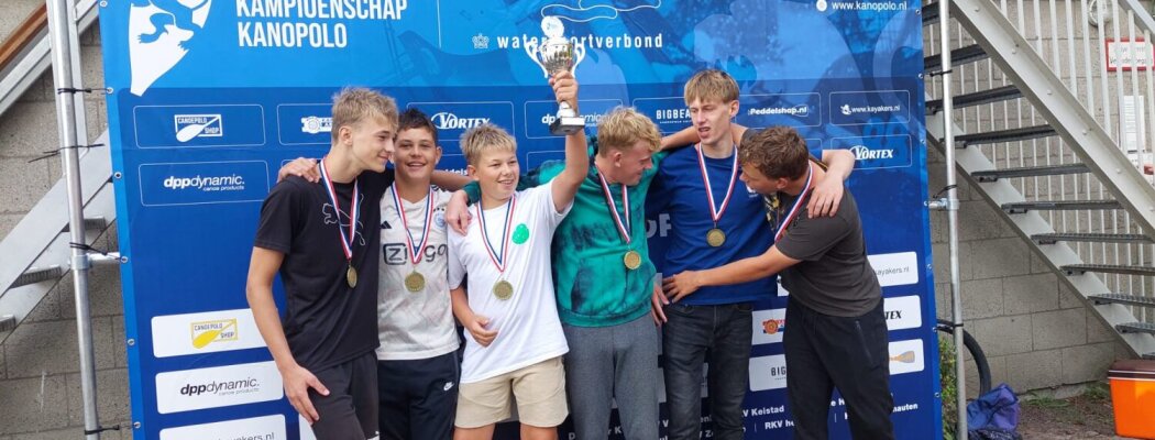 Vinkevener Wesley Daudeij Nederlands kampioen kanopolo