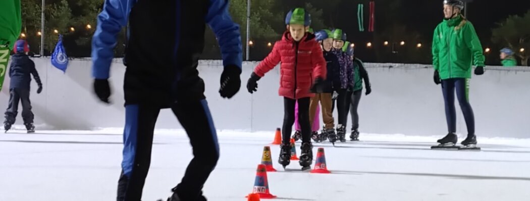 Kom proefschaatsen bij het jeugdschaatsen van IJsclub Nooit Gedacht