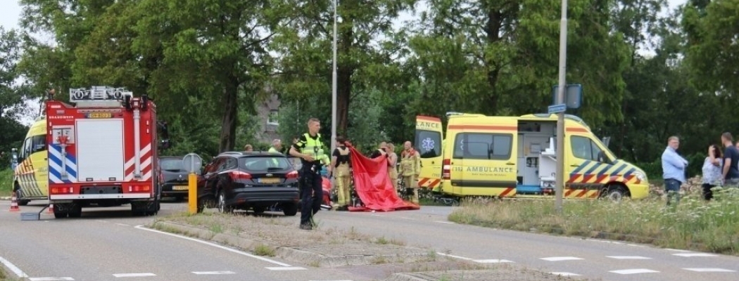 Fietsster (46) uit Aalsmeer overleden na verkeersongeluk in Kudelstaart