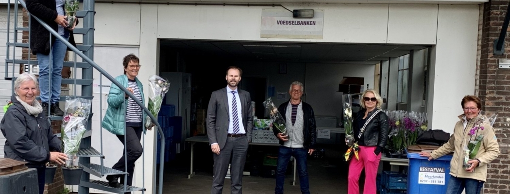 Vrijwilligers voedselbank Aalsmeer – Kudelstaart in het zonnetje gezet