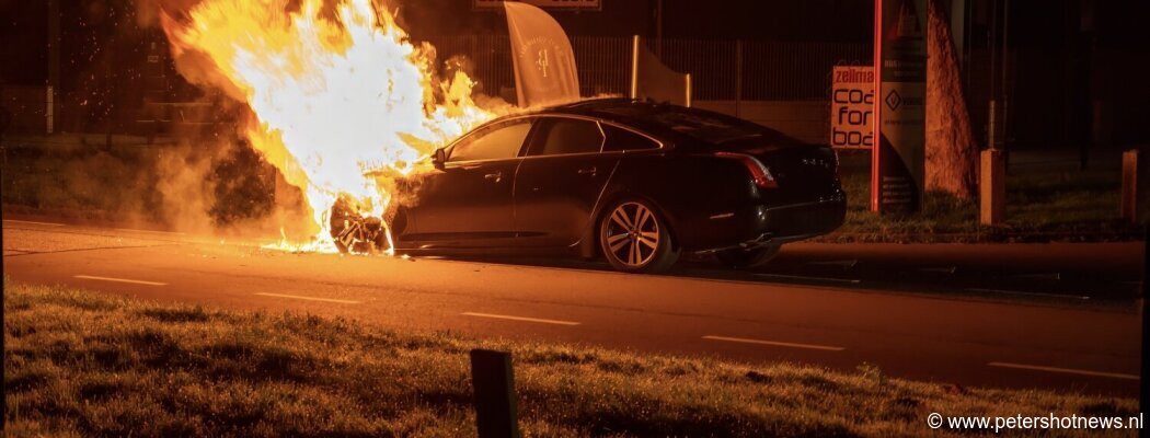 Autobrand op Nijverheidsweg in Mijdrecht