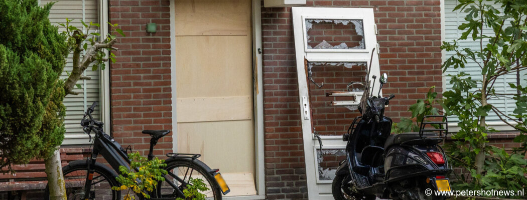 Omwonenden schrikken wakker van opgeblazen voordeur in Mijdrecht