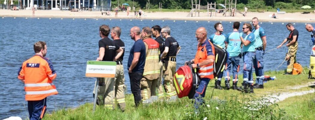 Vermiste zwemmer Ouderkerkerplas overleden